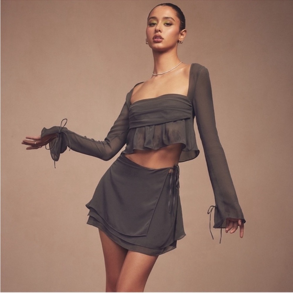 House of CB Athena Top & Clarice Skirt in Dark Grey